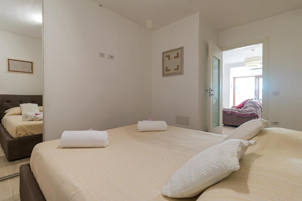 Purple Flower Suite Apartment Cala Gonone Exterior foto