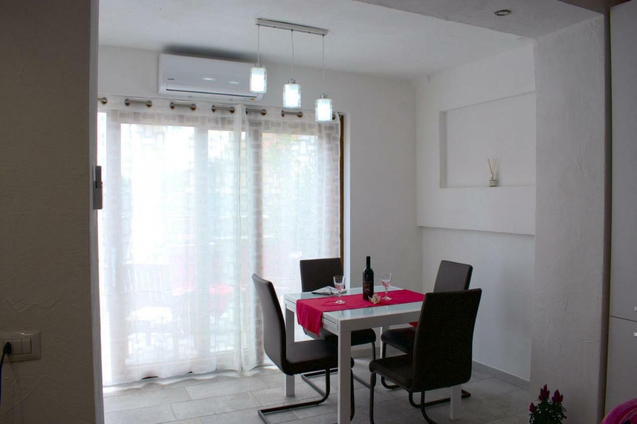 Purple Flower Suite Apartment Cala Gonone Exterior foto